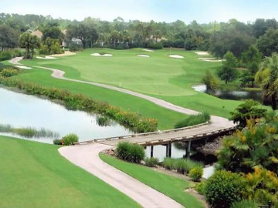 Private Golf Course Condo, Club Membership Available! Naples Exterior photo